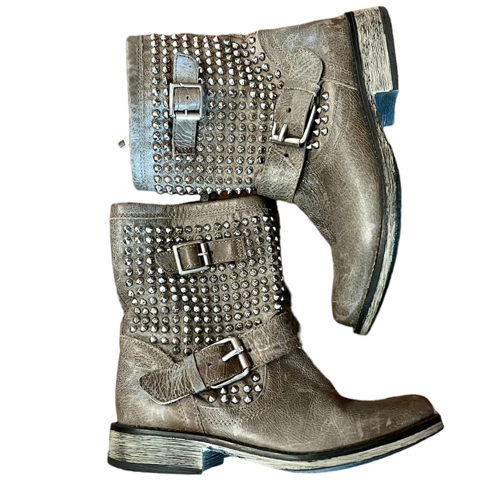 STEVE MADDEN Monicaa Leather Studded Moto Boots Size 7 - Picture 3 of 10
